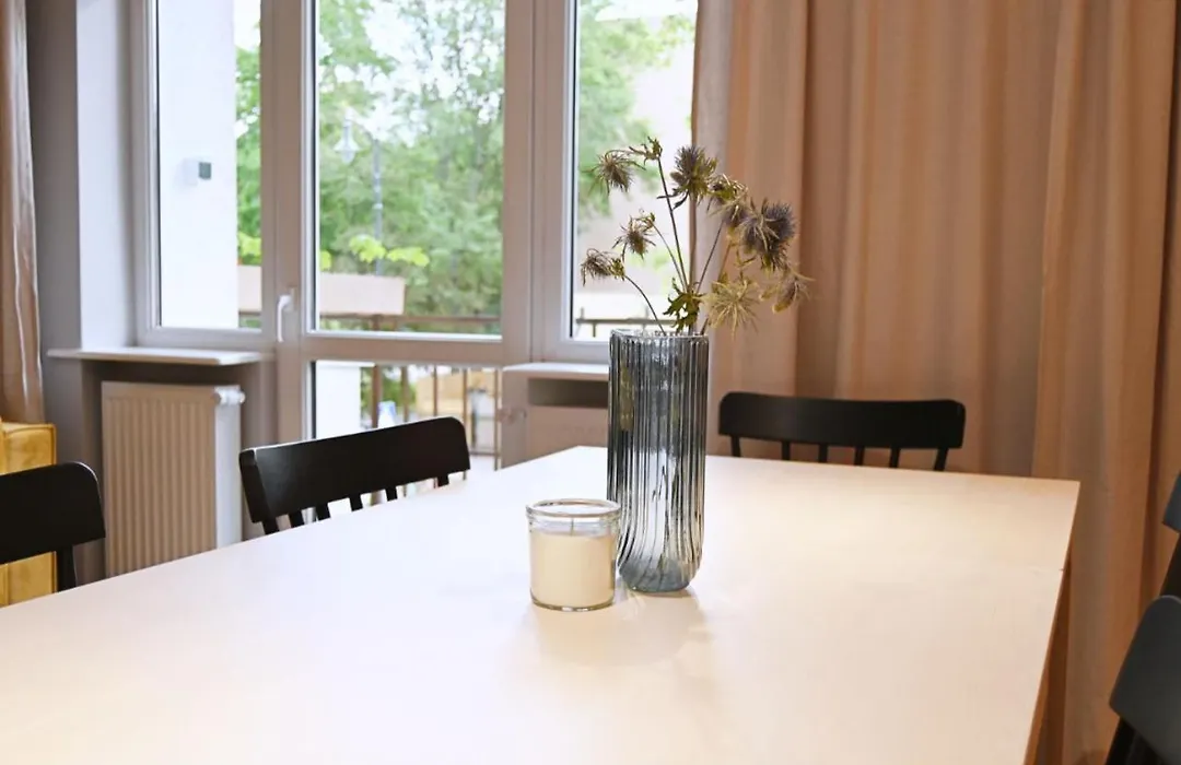 Victus Spacious Apartment Close To The Beach With A Work Space By Noclegi Renters-1